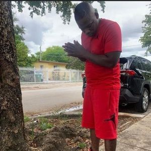 Meet your Posher, Maxamillion